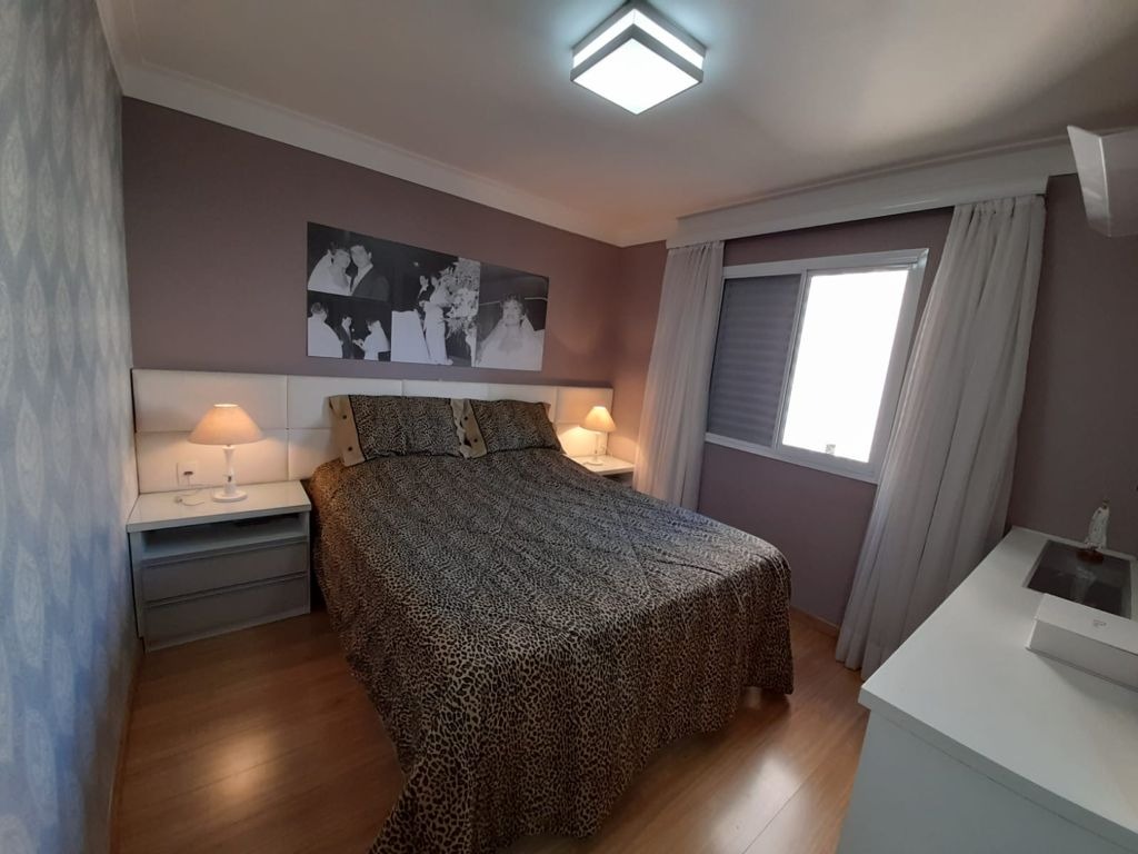 Apartamento à venda com 3 quartos, 115m² - Foto 3