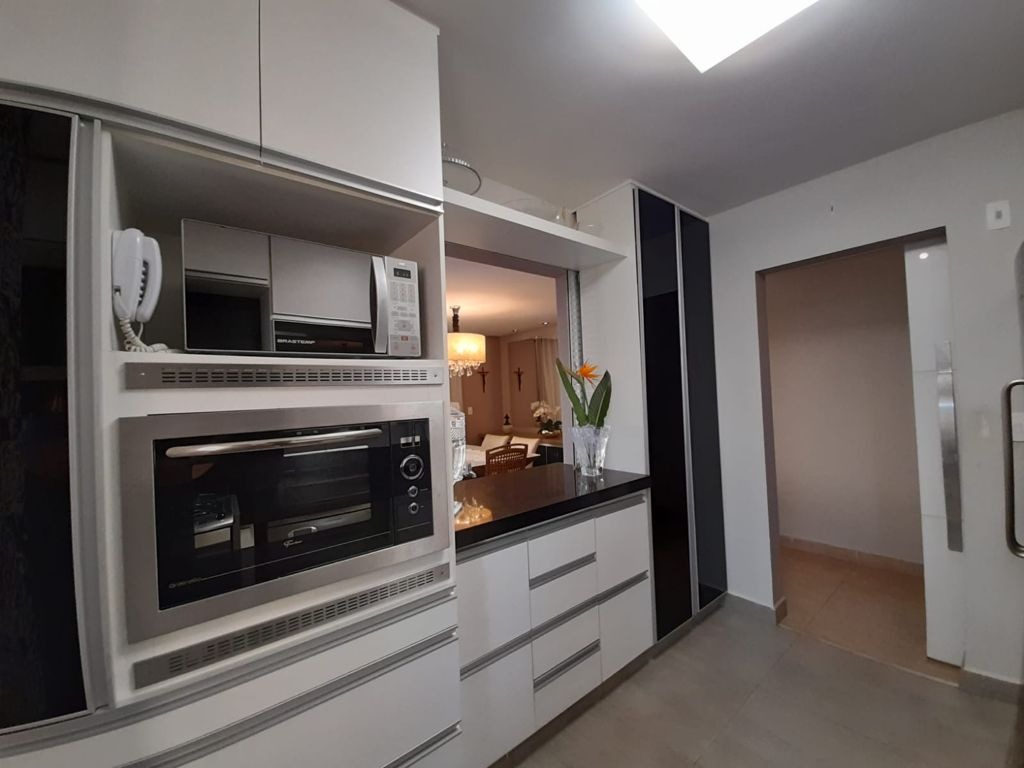 Apartamento à venda com 3 quartos, 115m² - Foto 5