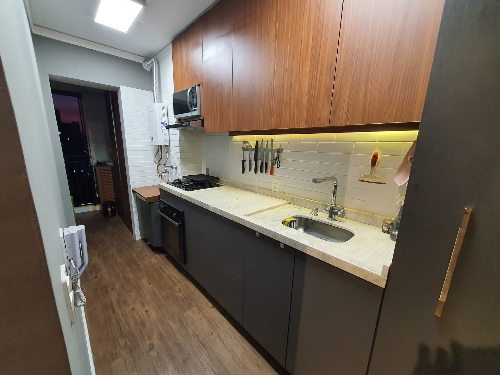 Apartamento à venda com 2 quartos, 61m² - Foto 6