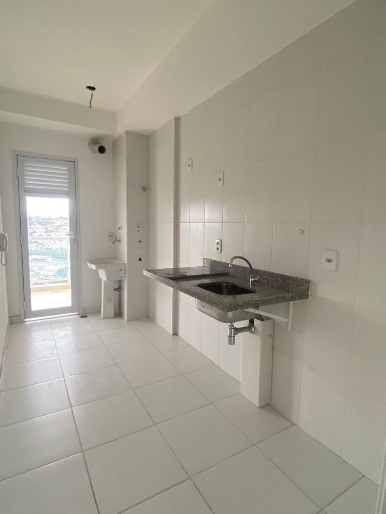 Apartamento à venda com 3 quartos, 87m² - Foto 12