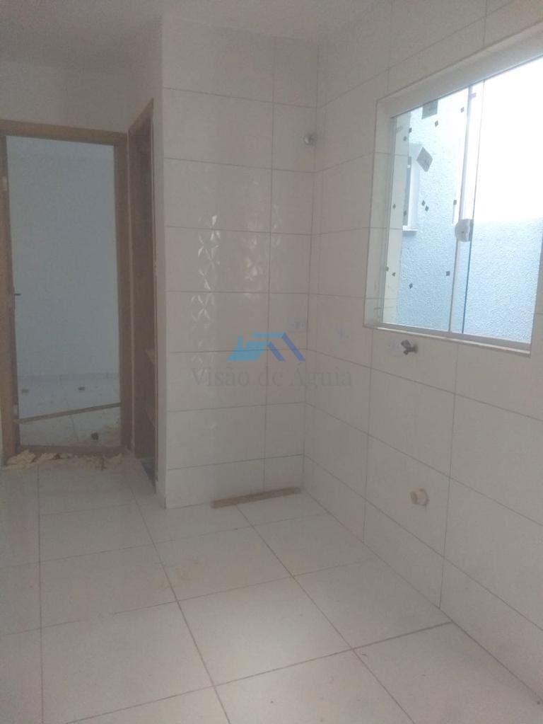 Casa à venda com 2 quartos, 80m² - Foto 6