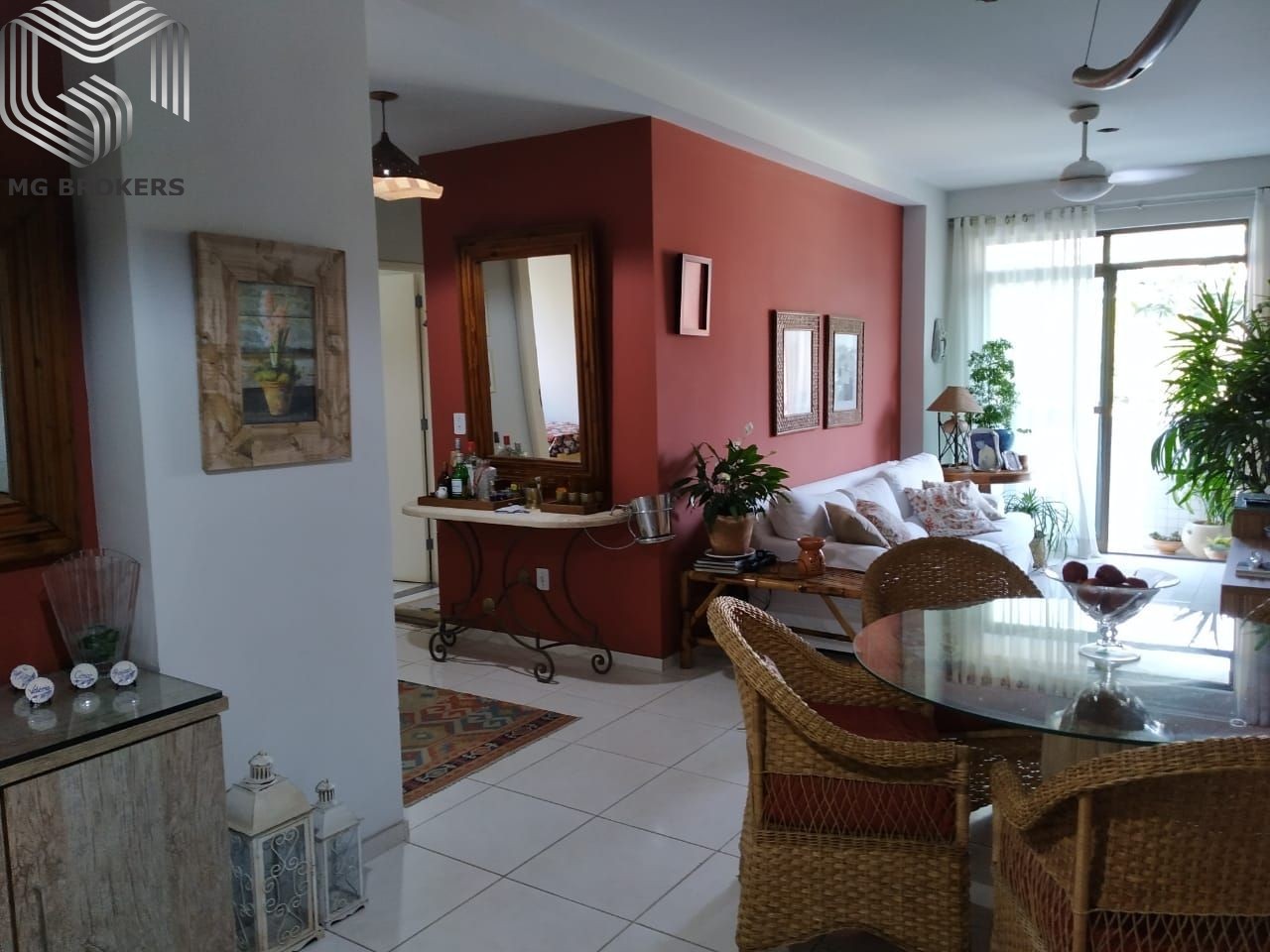 Apartamento à venda com 3 quartos, 96m² - Foto 1