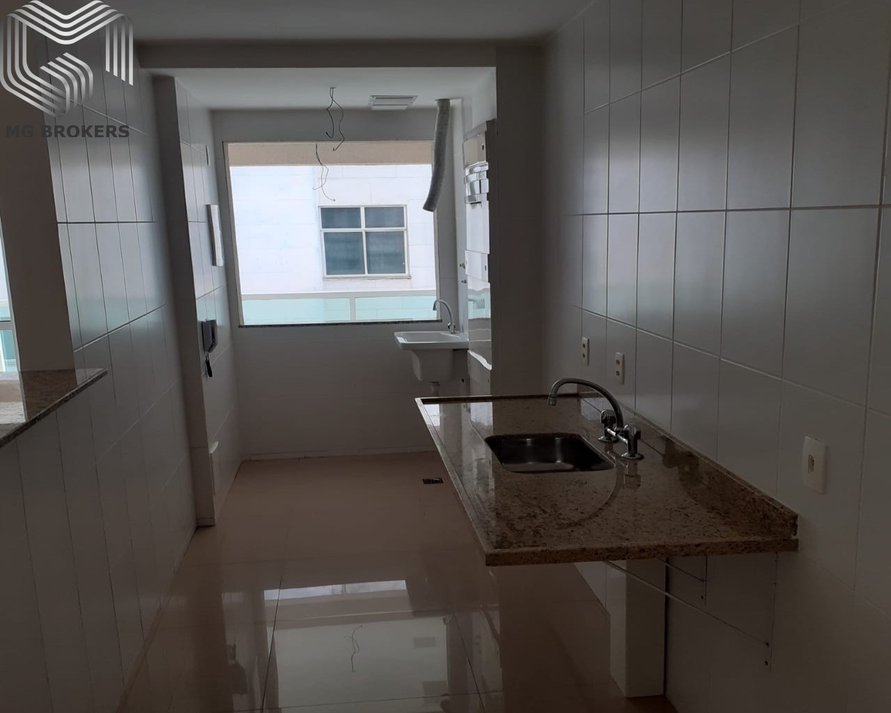 Apartamento à venda com 2 quartos, 65m² - Foto 14