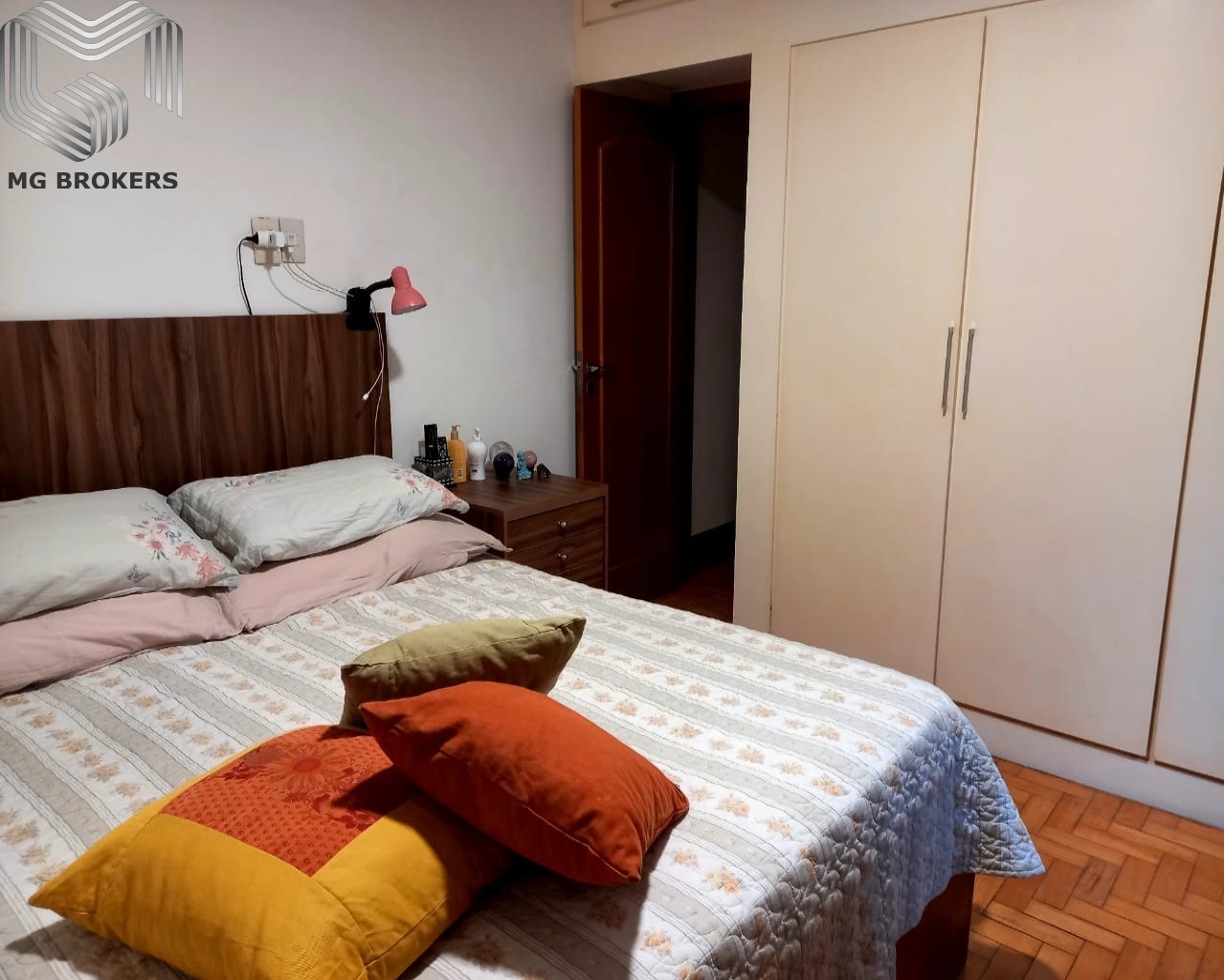 Apartamento à venda com 2 quartos, 72m² - Foto 22