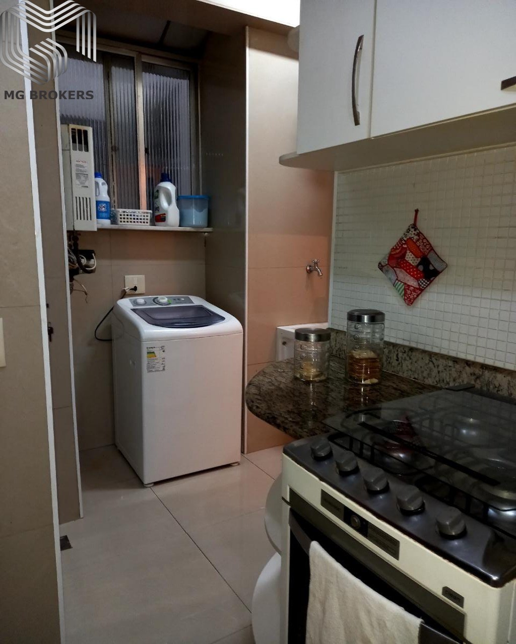 Apartamento à venda com 2 quartos, 72m² - Foto 29