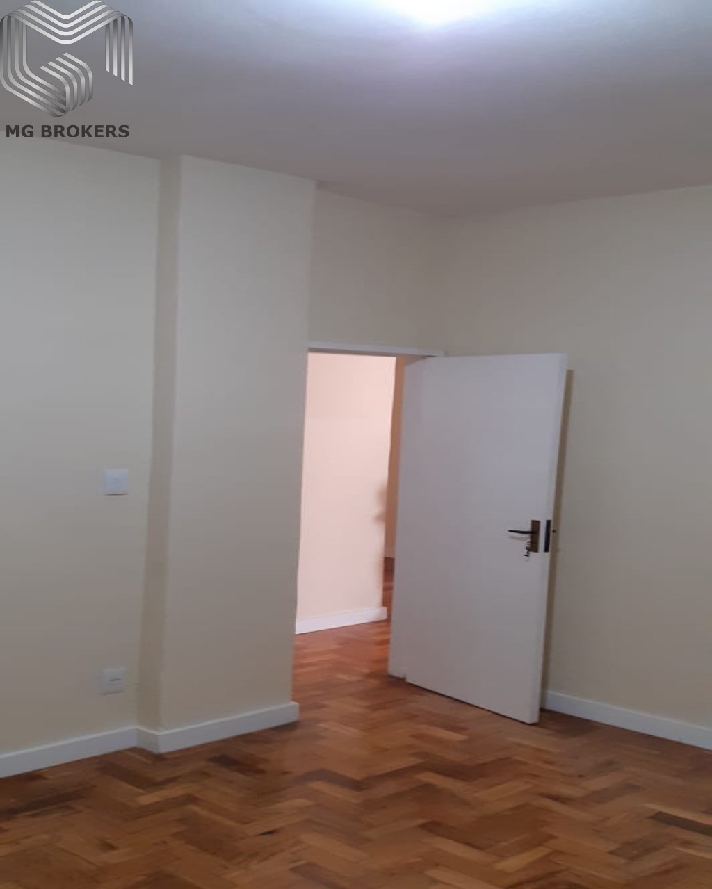 Apartamento à venda com 2 quartos, 85m² - Foto 8