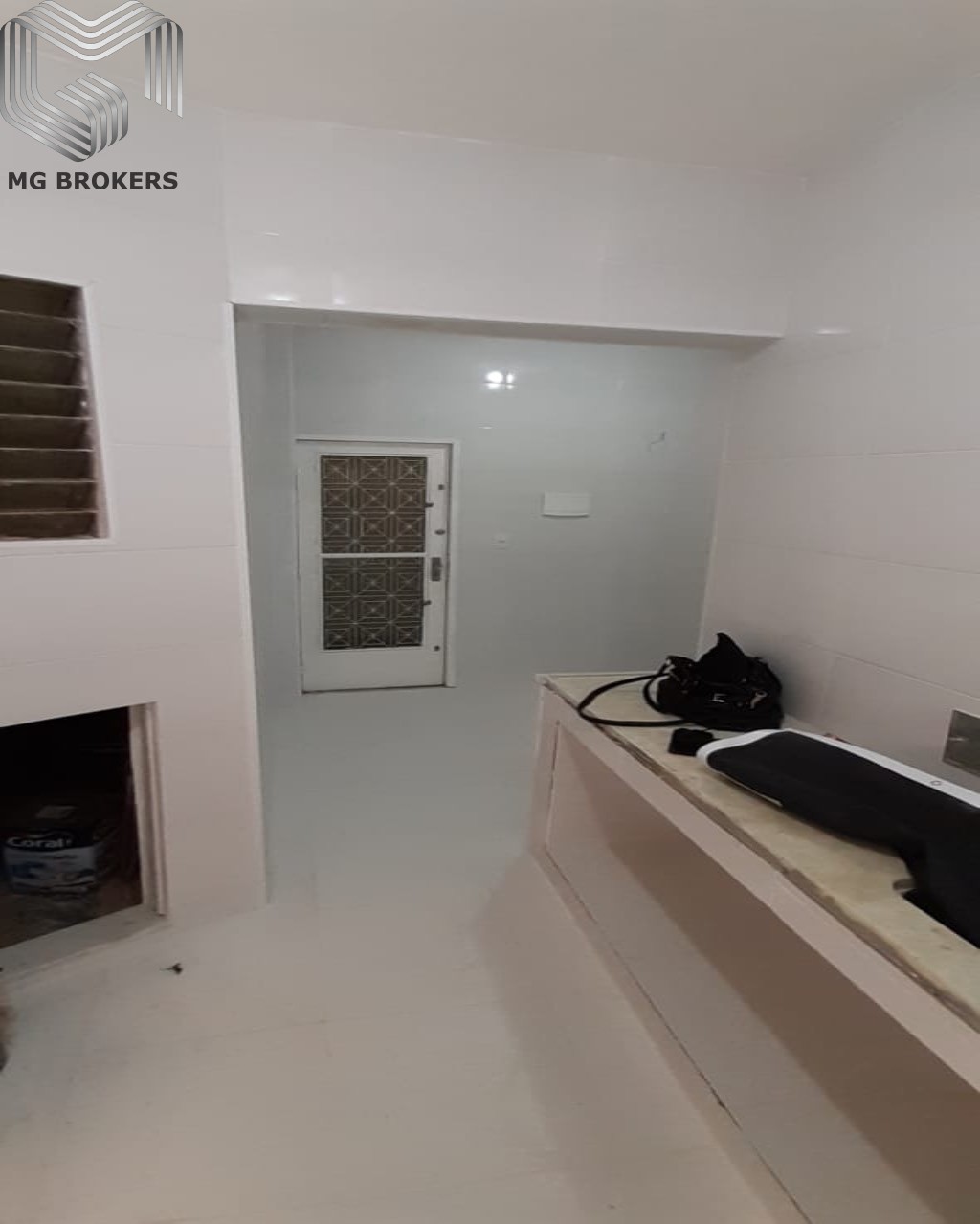 Apartamento à venda com 2 quartos, 85m² - Foto 13