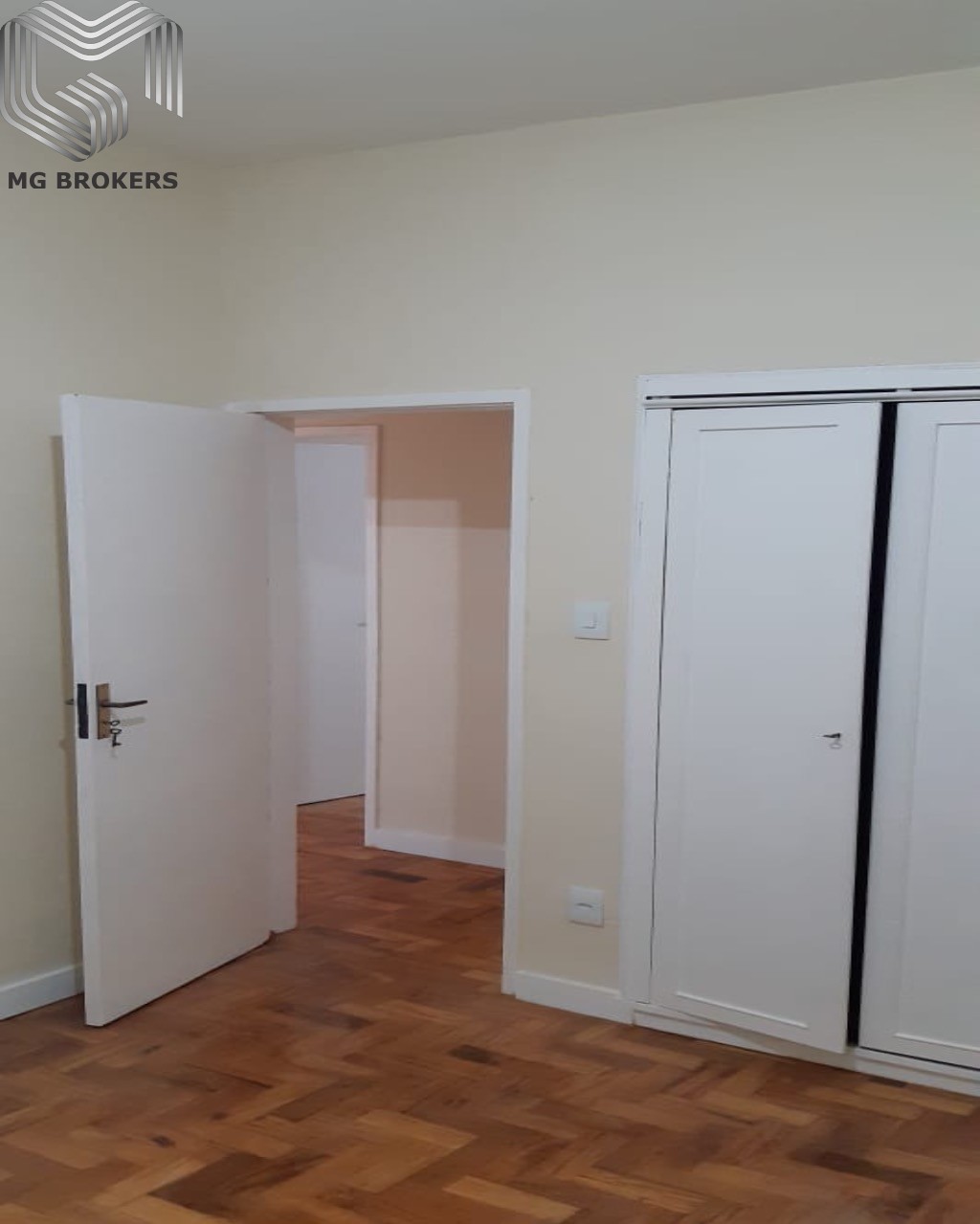 Apartamento à venda com 2 quartos, 85m² - Foto 19