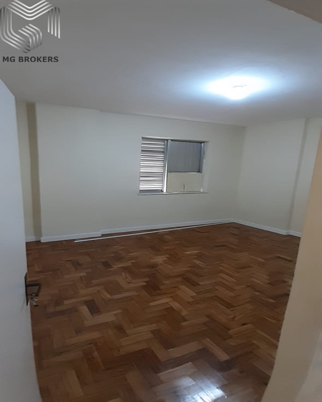 Apartamento à venda com 2 quartos, 85m² - Foto 17