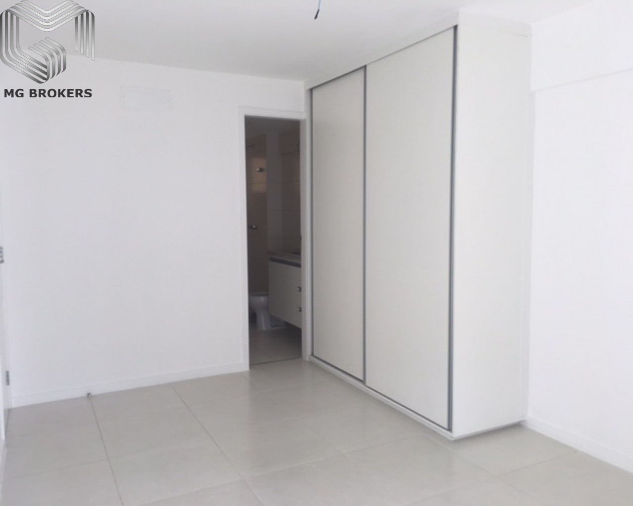 Apartamento à venda com 3 quartos, 95m² - Foto 5