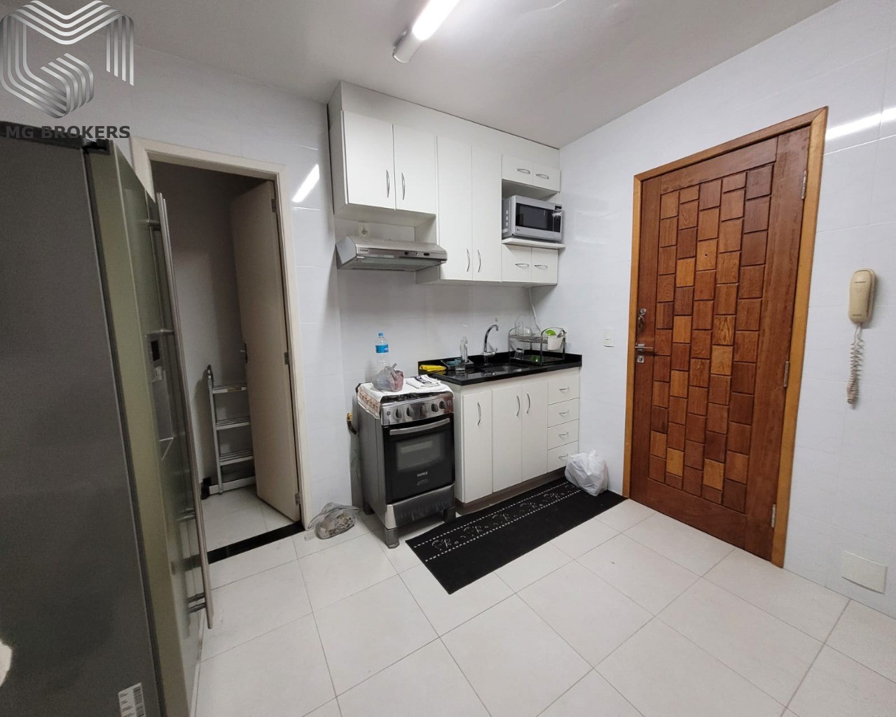 Apartamento à venda com 2 quartos, 81m² - Foto 12