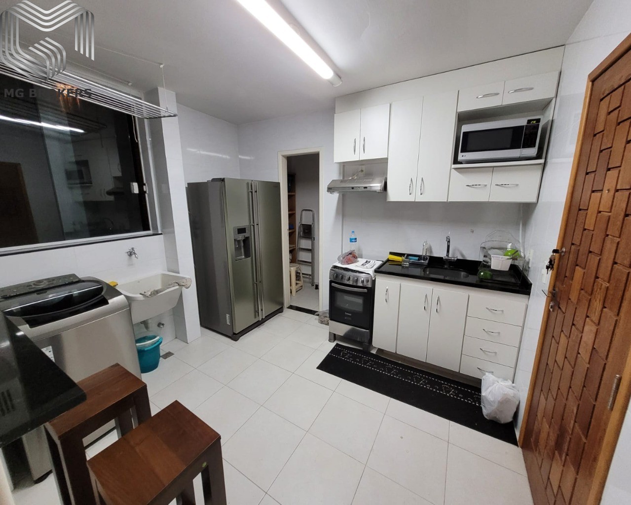 Apartamento à venda com 2 quartos, 81m² - Foto 10