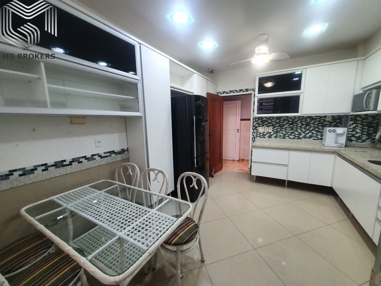 Apartamento, 4 quartos, 200 m² - Foto 18