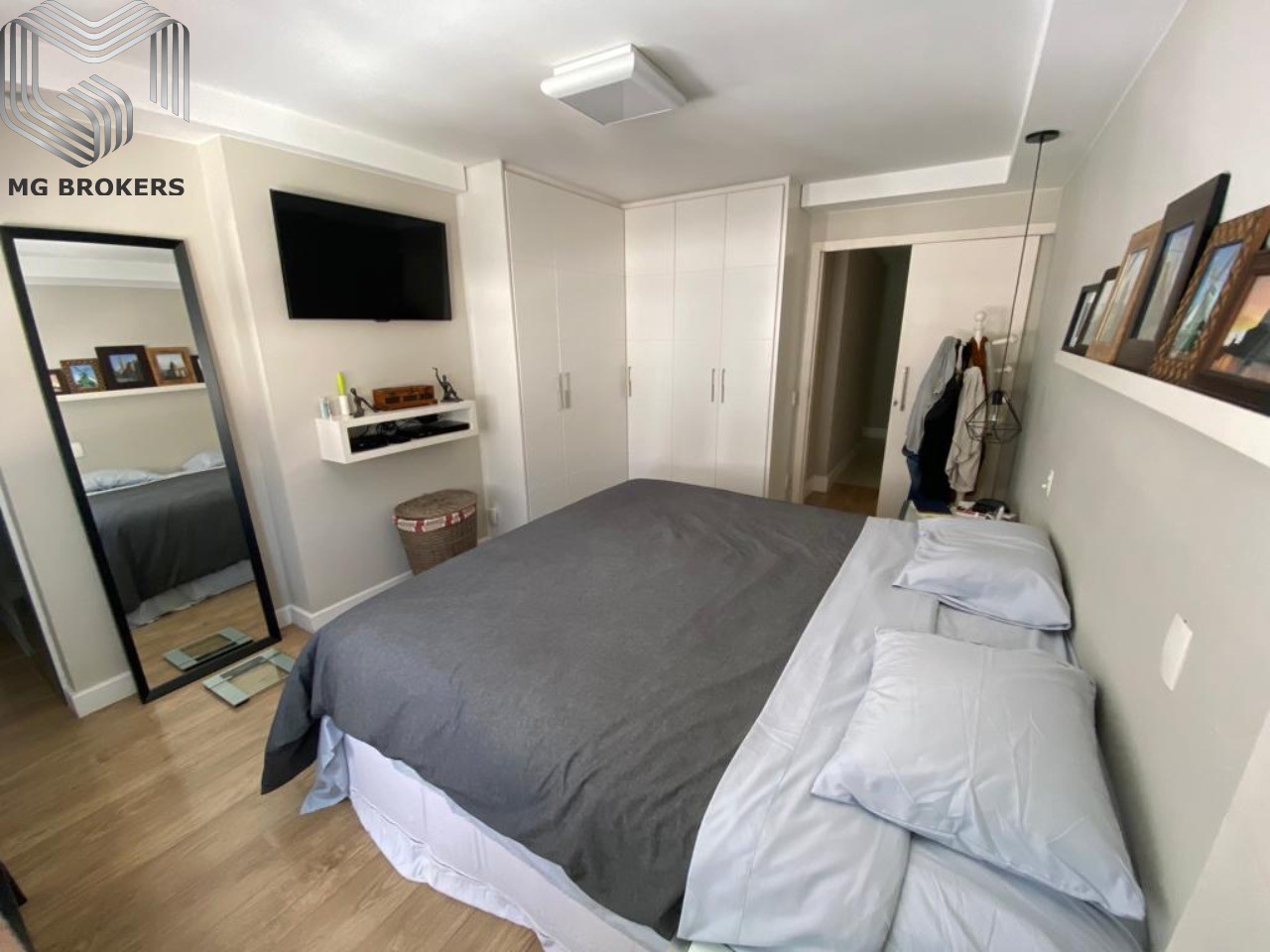 Cobertura, 3 quartos, 198 m² - Foto 4