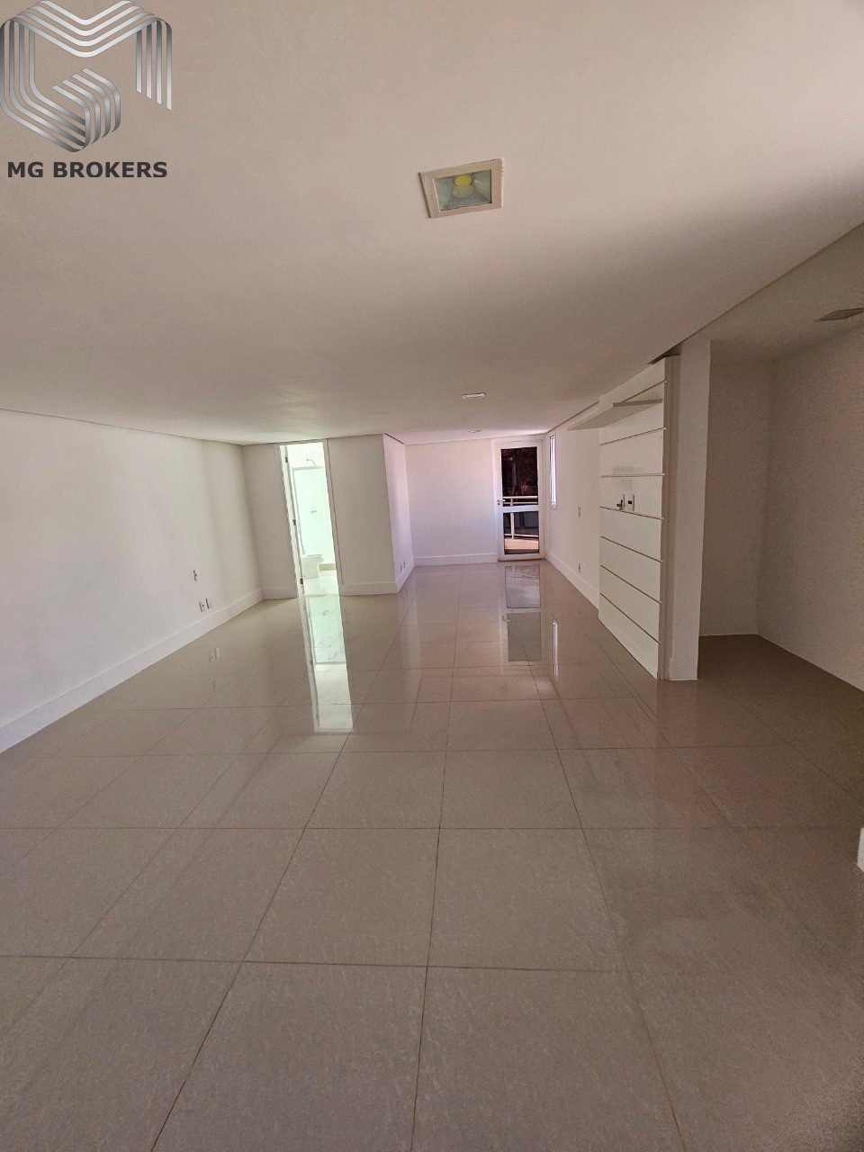 Casa de Condomínio à venda com 6 quartos, 488m² - Foto 28