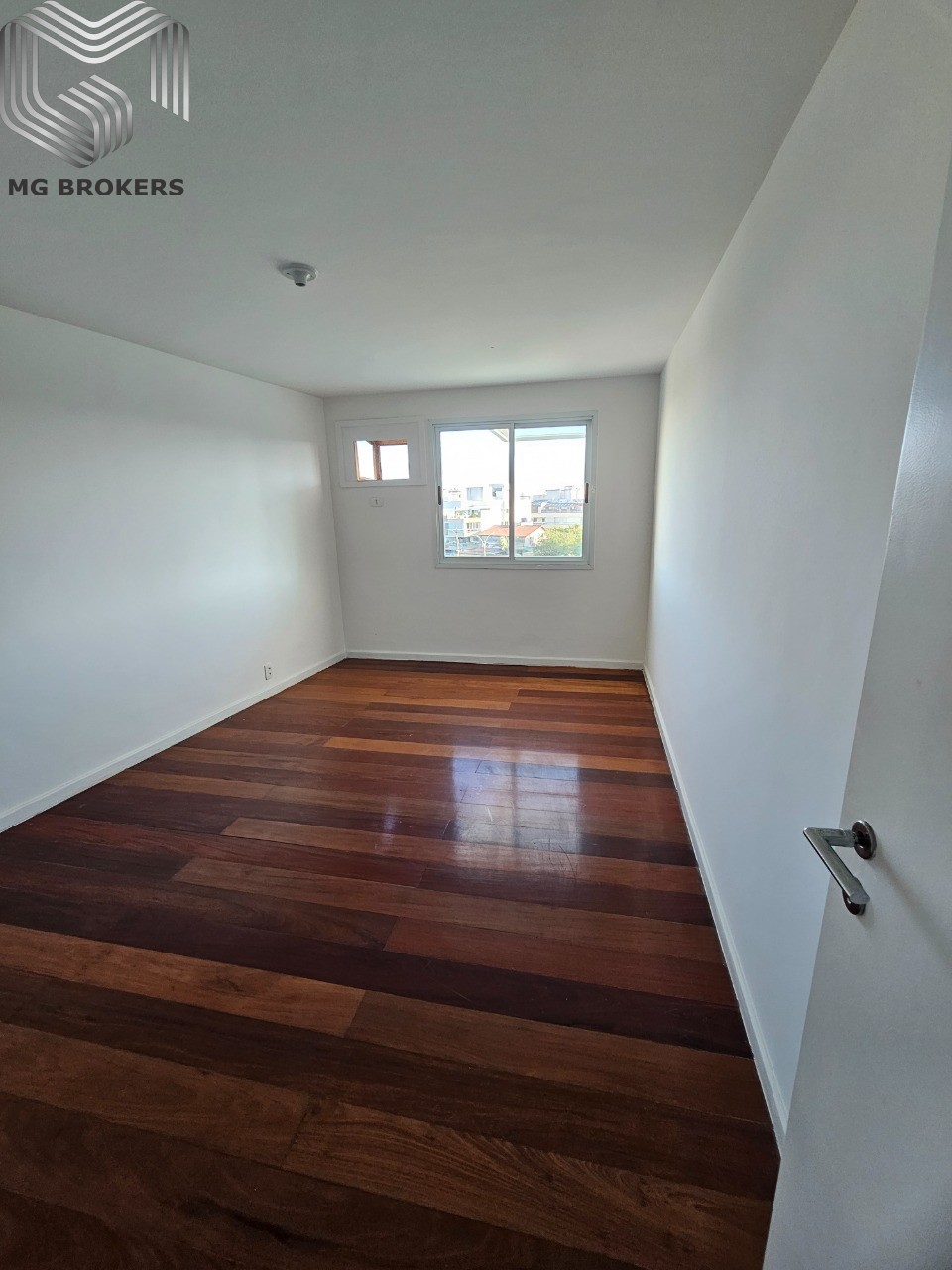 Cobertura à venda com 4 quartos, 200m² - Foto 40