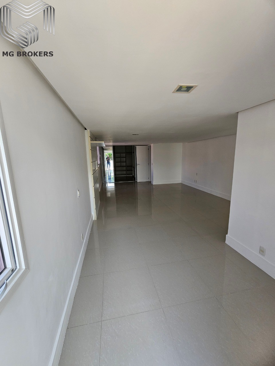 Casa de Condomínio à venda com 6 quartos, 488m² - Foto 40