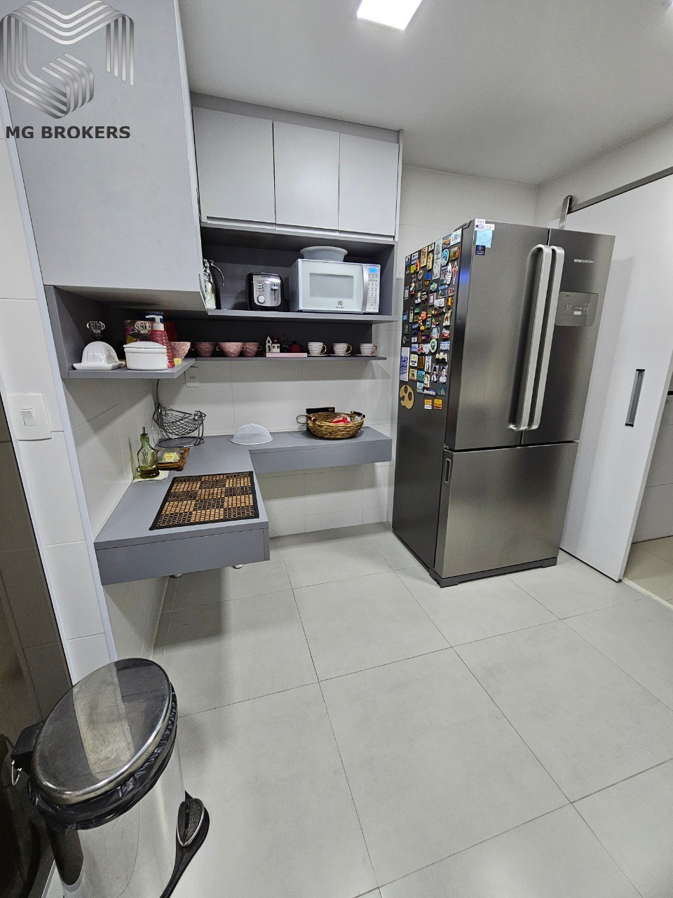 Apartamento à venda com 3 quartos, 135m² - Foto 17