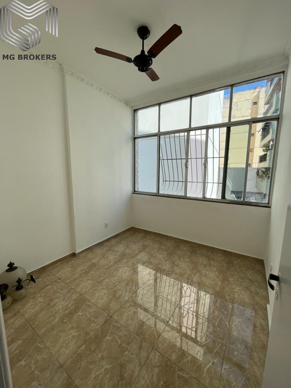 Apartamento à venda com 3 quartos, 88m² - Foto 11