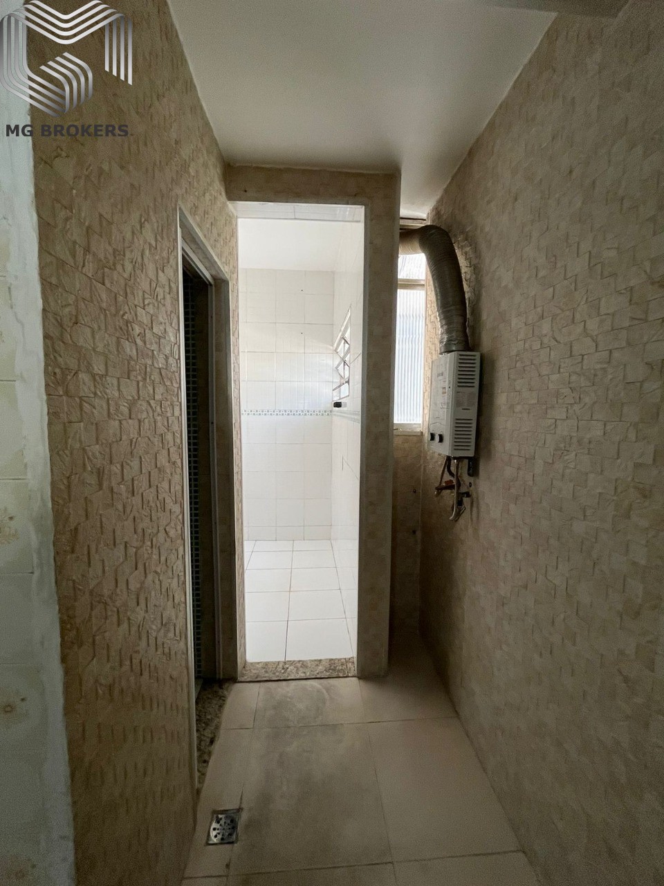 Apartamento à venda com 3 quartos, 88m² - Foto 4