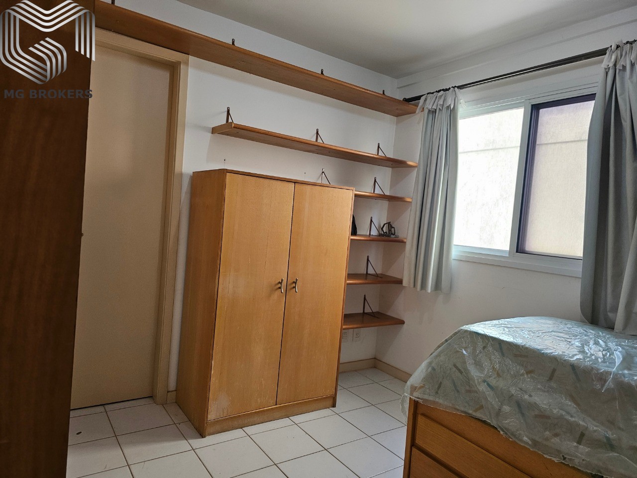 Casa de Condomínio à venda com 4 quartos, 240m² - Foto 18