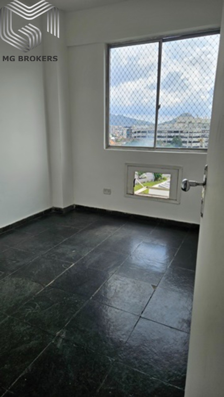 Apartamento à venda com 2 quartos, 67m² - Foto 11