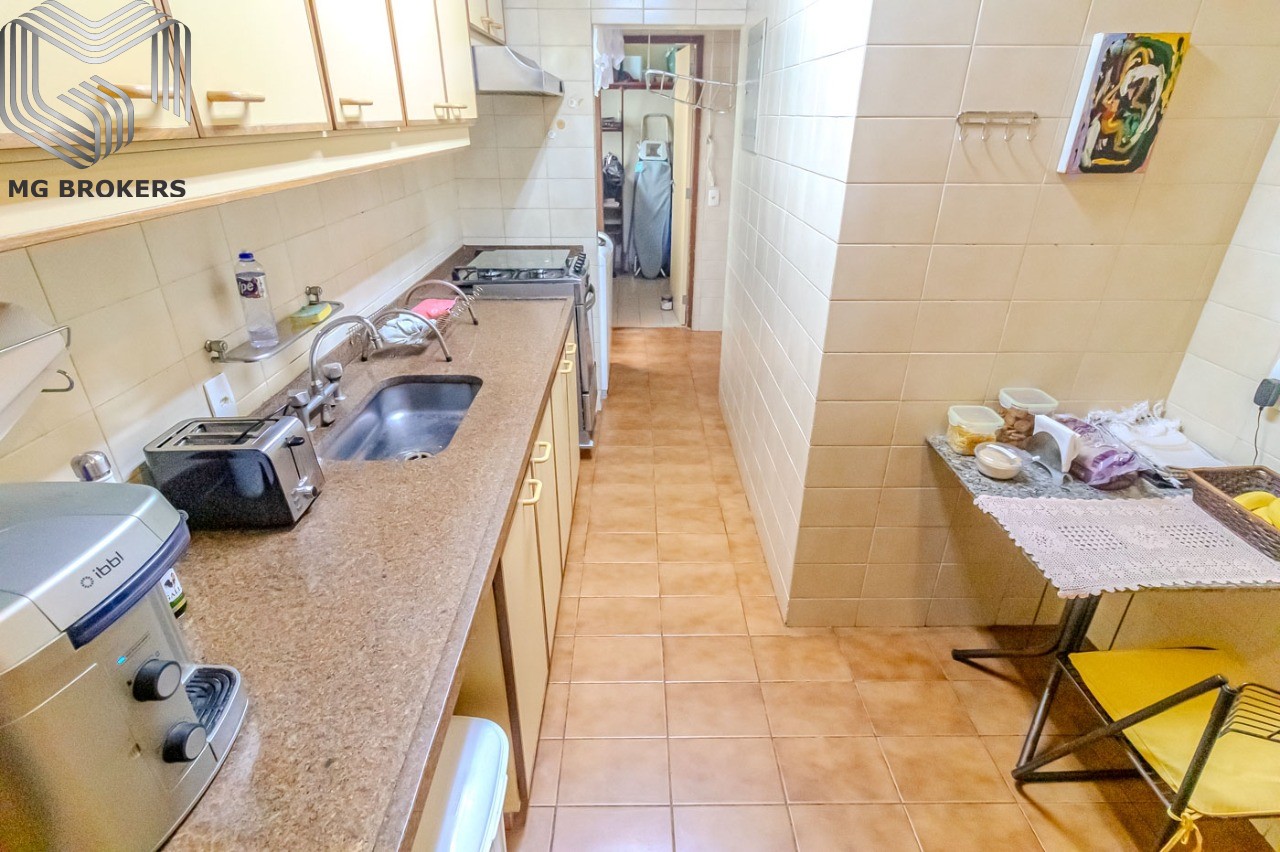 Apartamento à venda com 3 quartos, 137m² - Foto 10