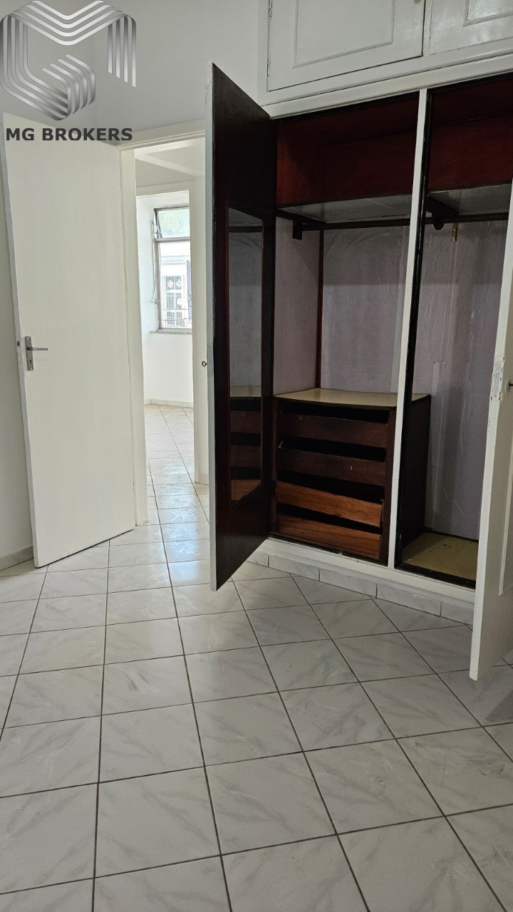 Apartamento à venda com 3 quartos, 82m² - Foto 11