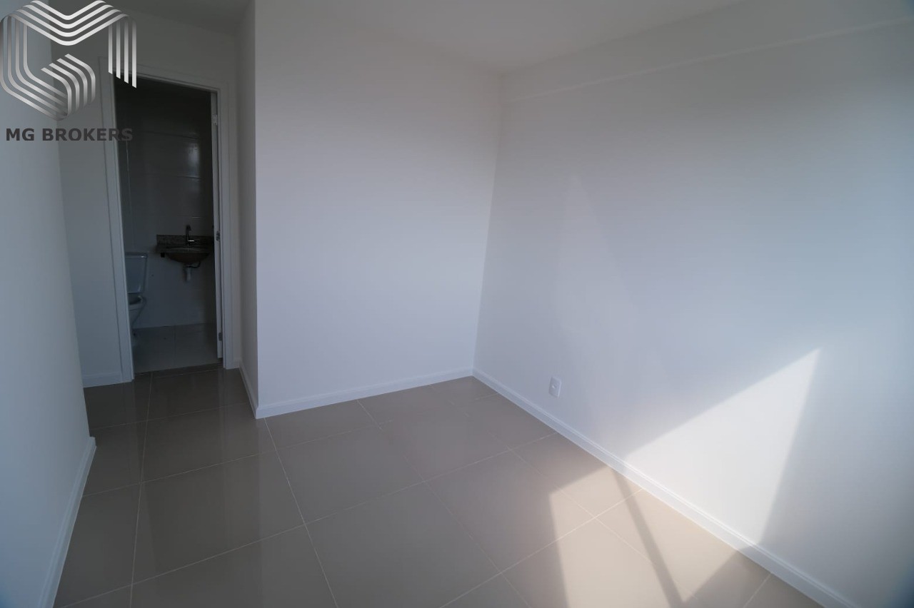 Apartamento à venda com 2 quartos, 58m² - Foto 17