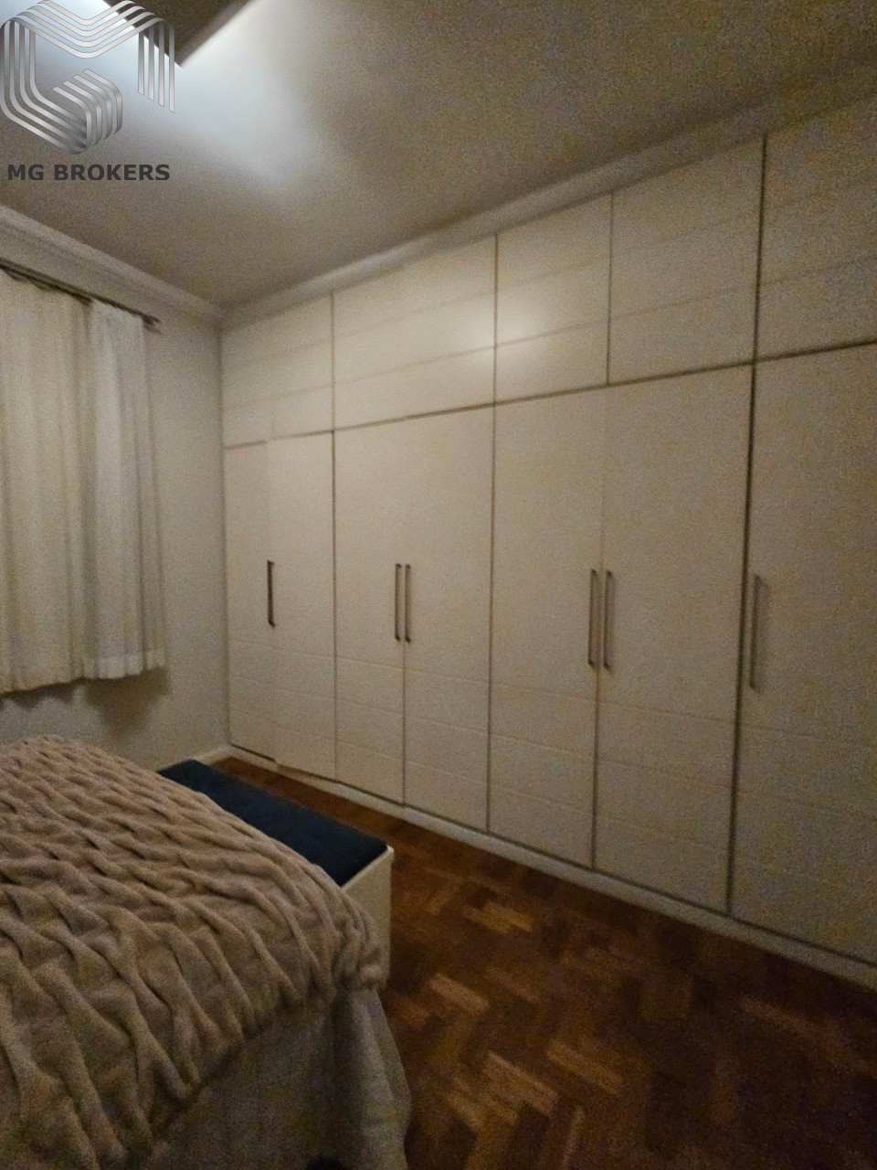 Apartamento à venda com 3 quartos, 300m² - Foto 10