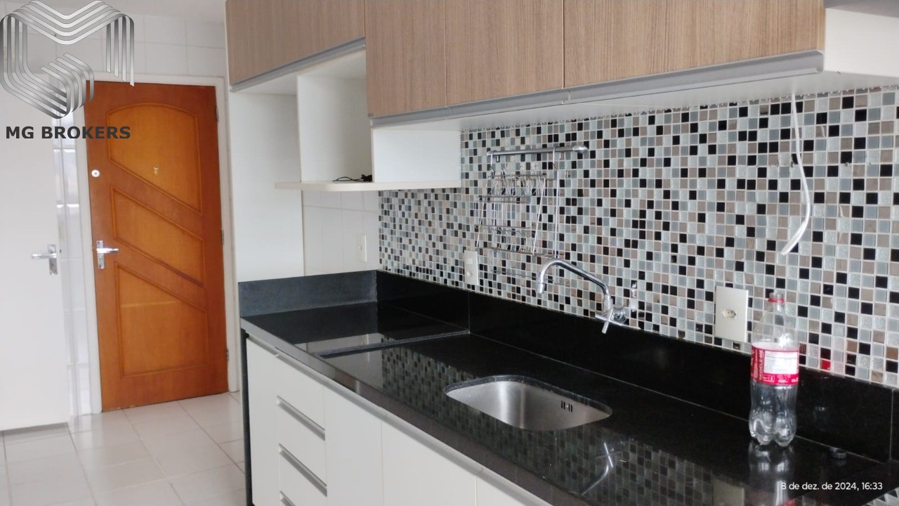 Apartamento à venda com 3 quartos, 96m² - Foto 6