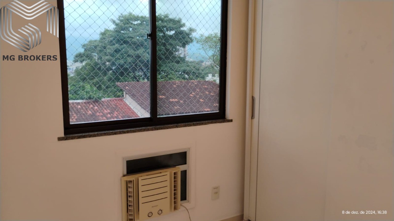 Apartamento à venda com 3 quartos, 96m² - Foto 17