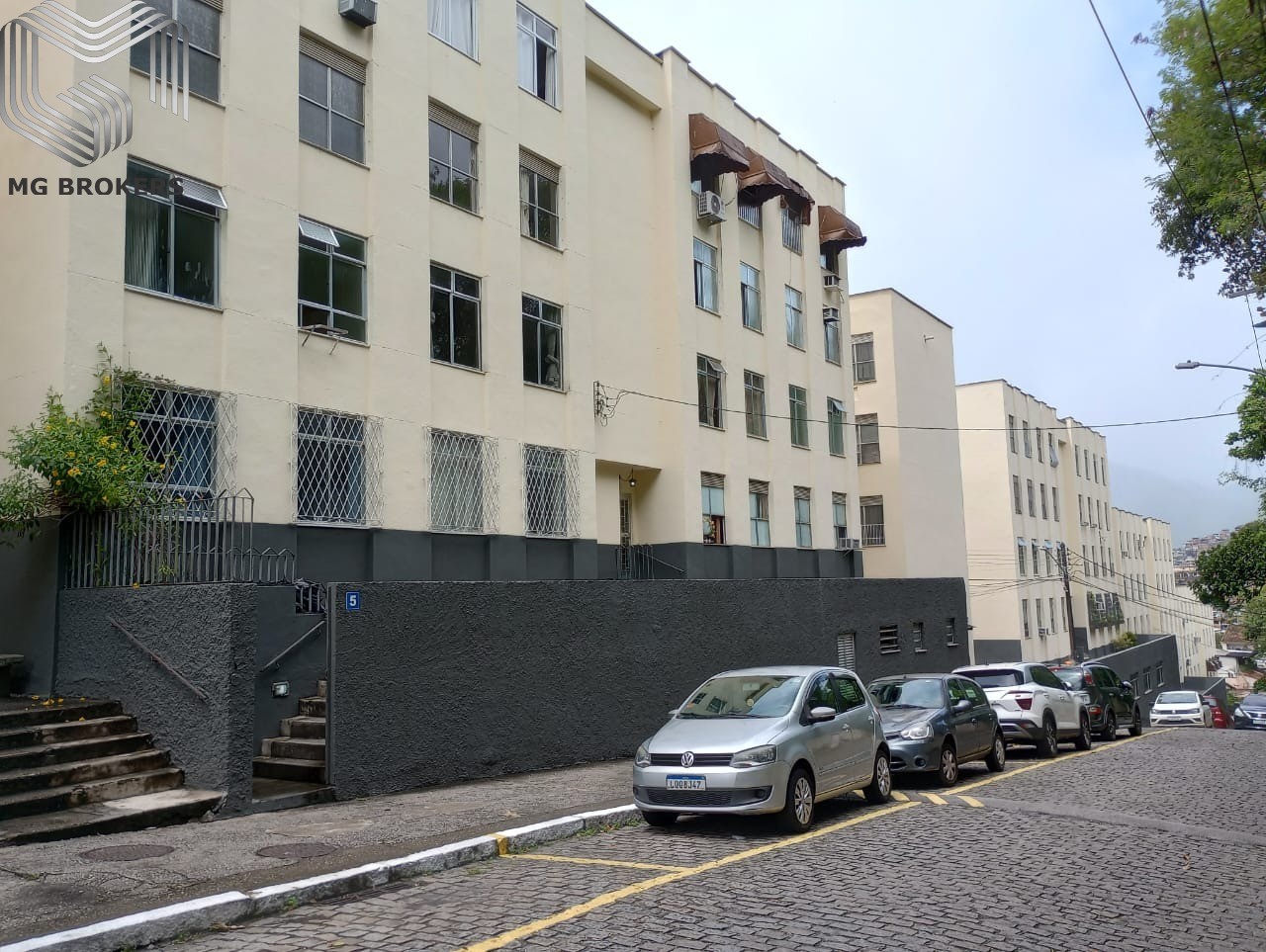 Apartamento à venda com 3 quartos, 73m² - Foto 3