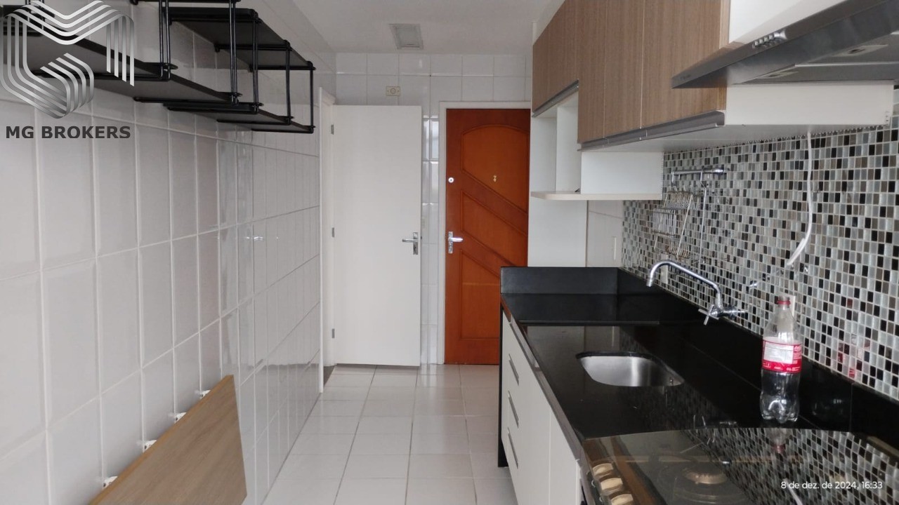 Apartamento à venda com 3 quartos, 96m² - Foto 7