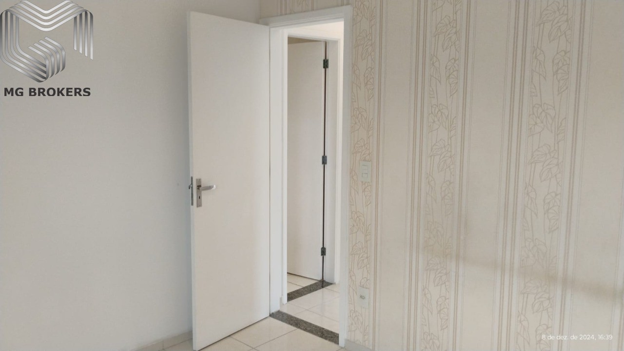 Apartamento à venda com 3 quartos, 96m² - Foto 14