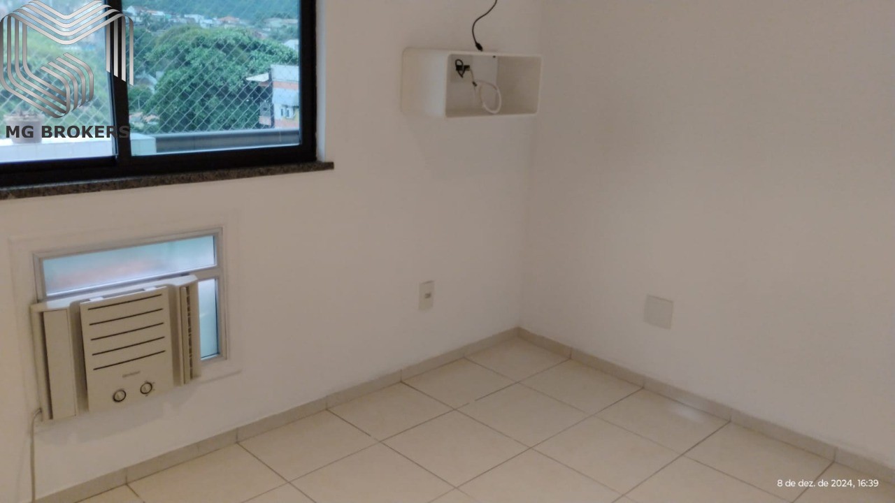 Apartamento à venda com 3 quartos, 96m² - Foto 11