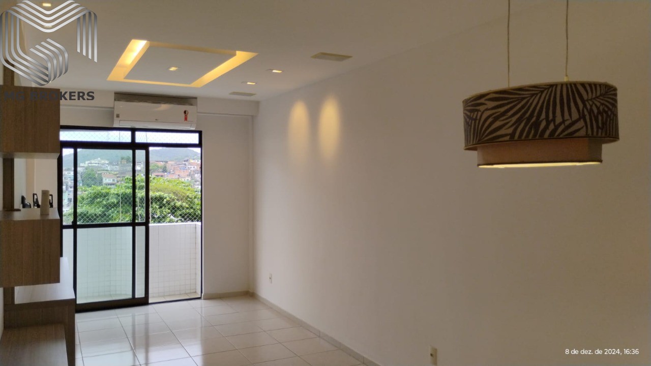 Apartamento à venda com 3 quartos, 96m² - Foto 1