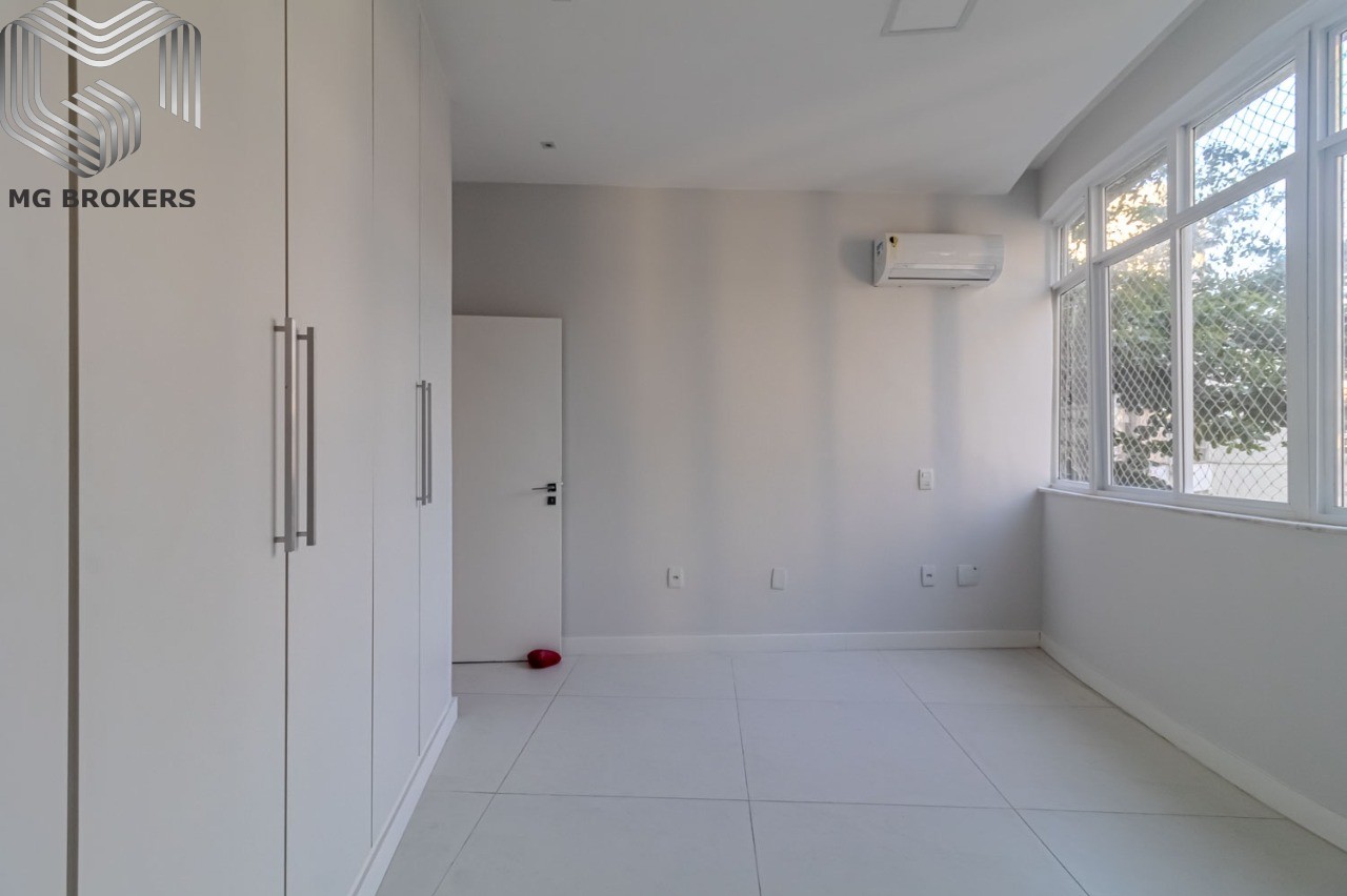 Apartamento à venda com 3 quartos, 112m² - Foto 31