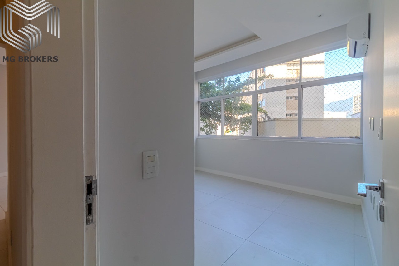 Apartamento à venda com 3 quartos, 112m² - Foto 37