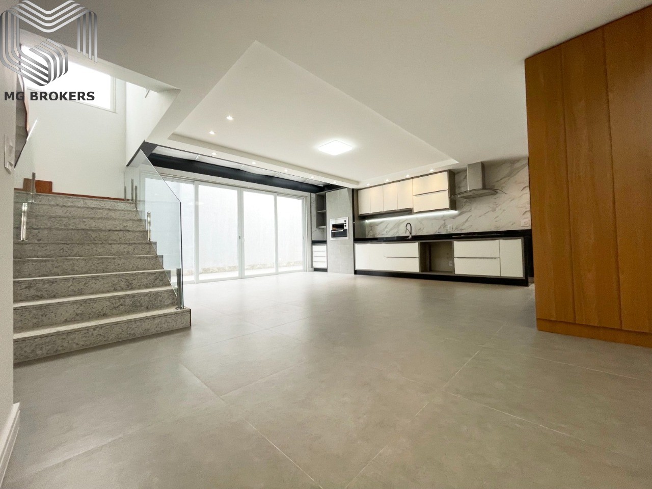 Casa, 5 quartos, 380 m² - Foto 4