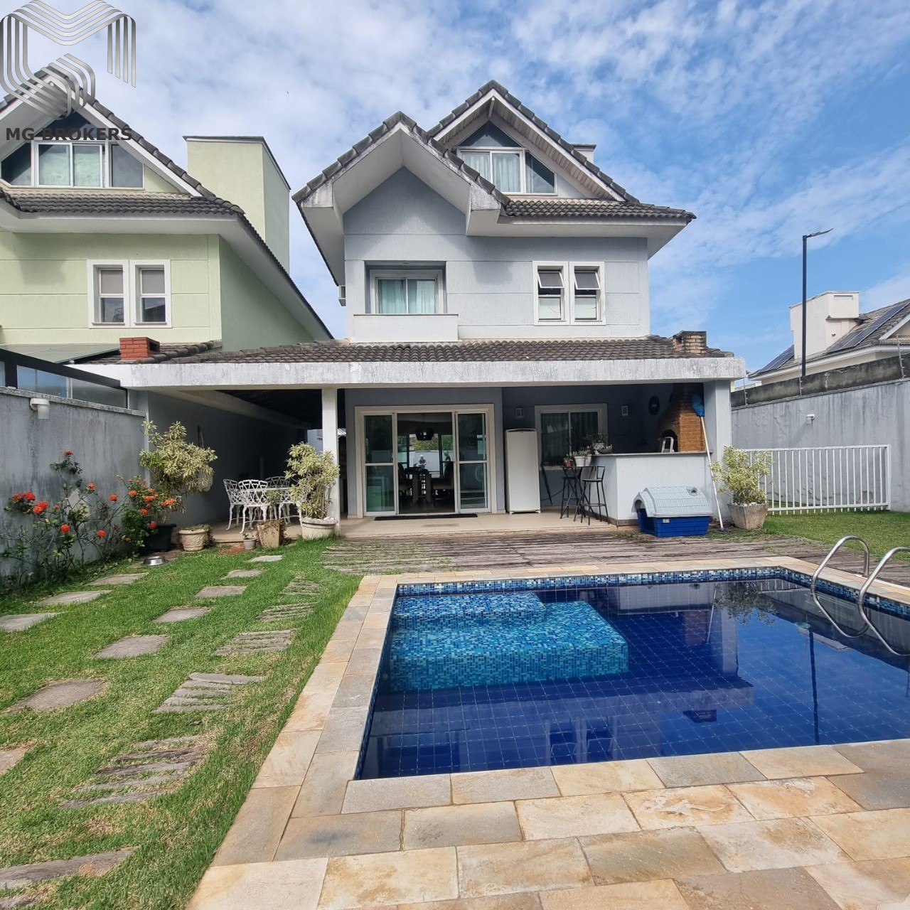 Casa, 5 quartos, 203 m² - Foto 3