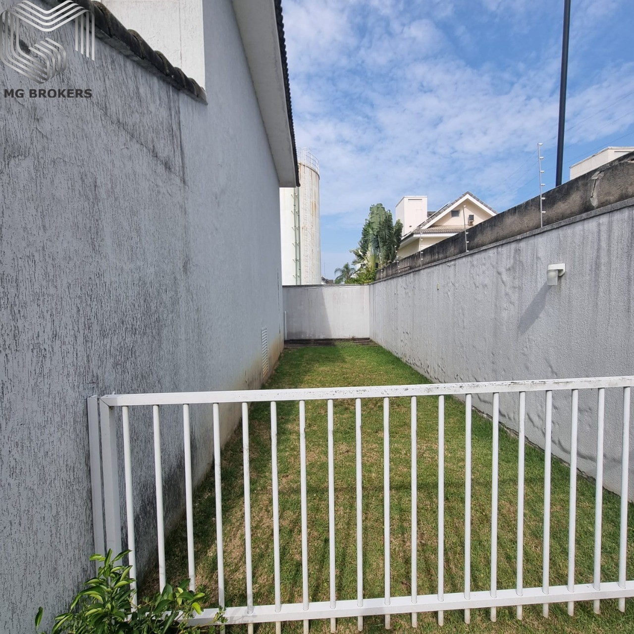 Casa, 5 quartos, 203 m² - Foto 9