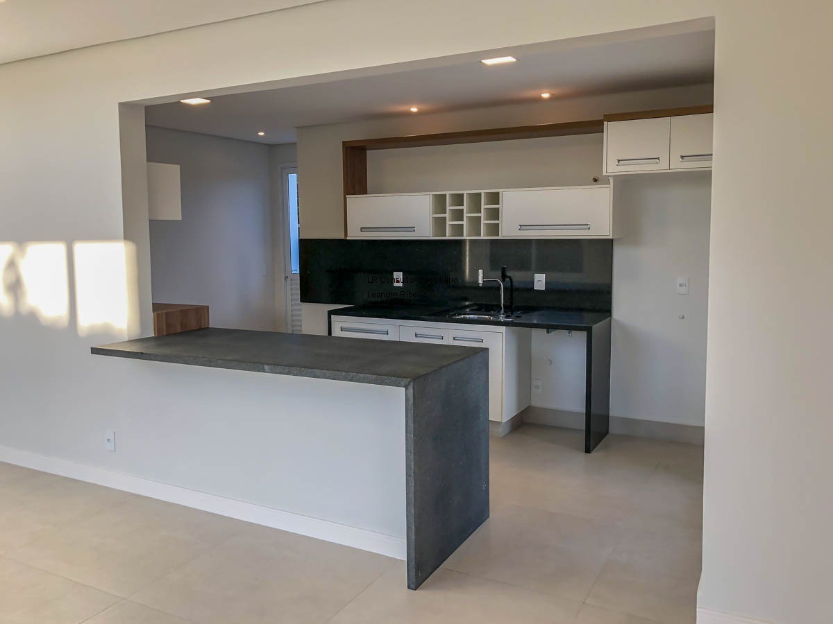 Casa à venda com 3 quartos, 270m² - Foto 12