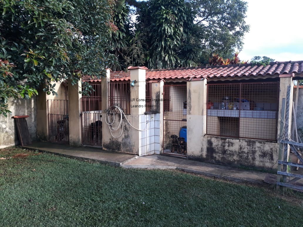 Casa à venda com 3 quartos, 2000m² - Foto 37