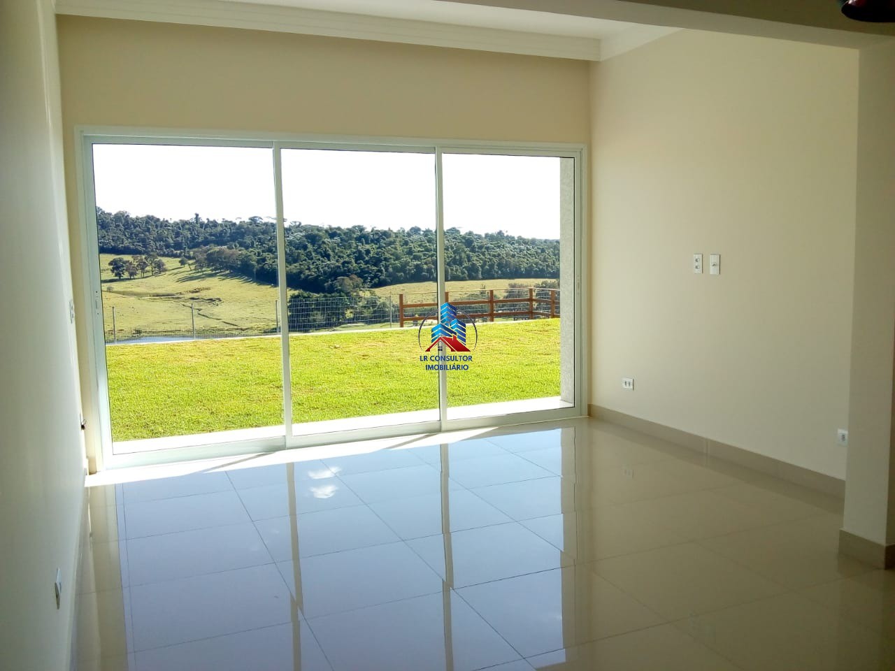 Casa à venda e aluguel com 4 quartos, 255m² - Foto 15