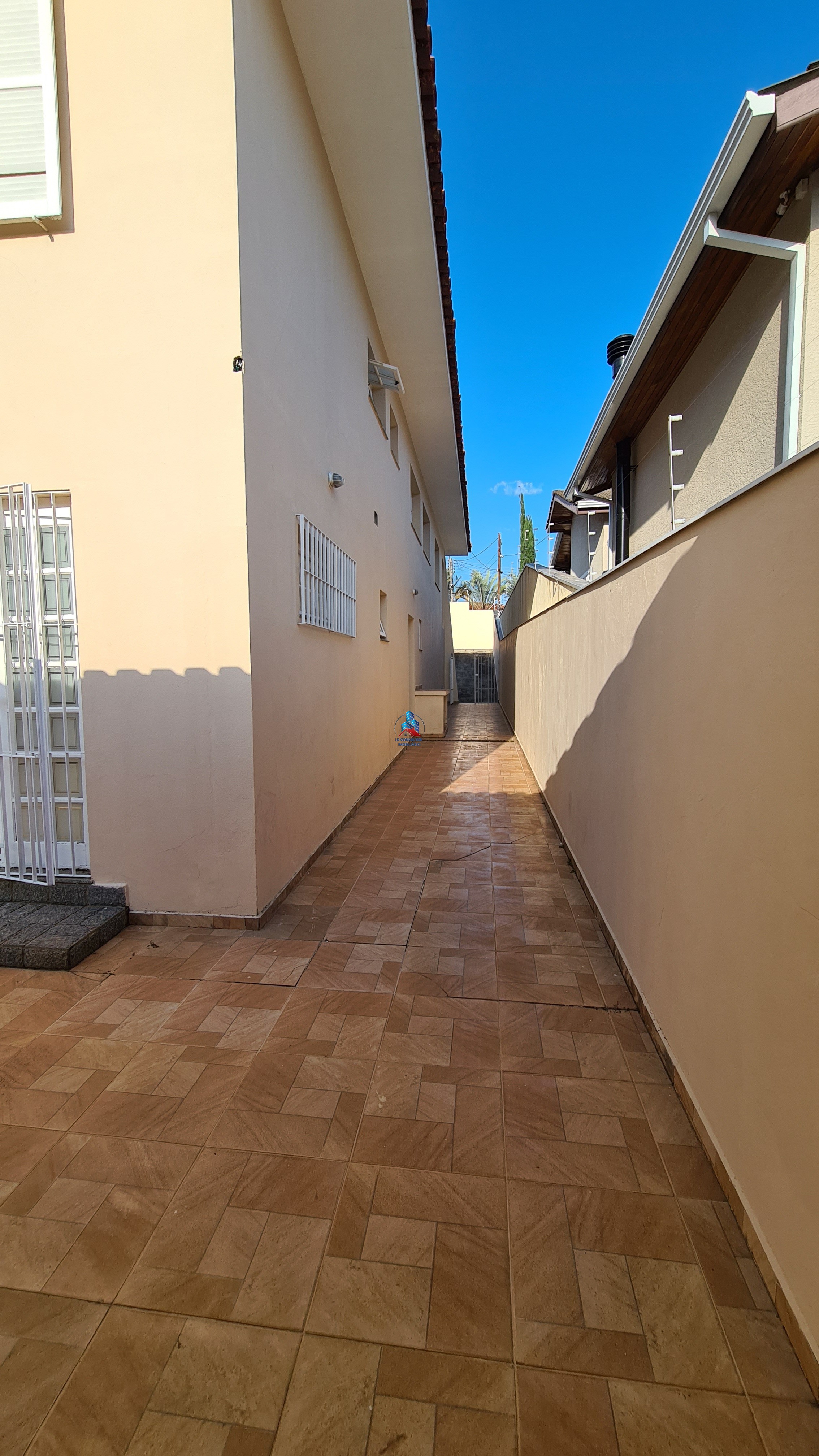 Casa à venda com 4 quartos, 400m² - Foto 48