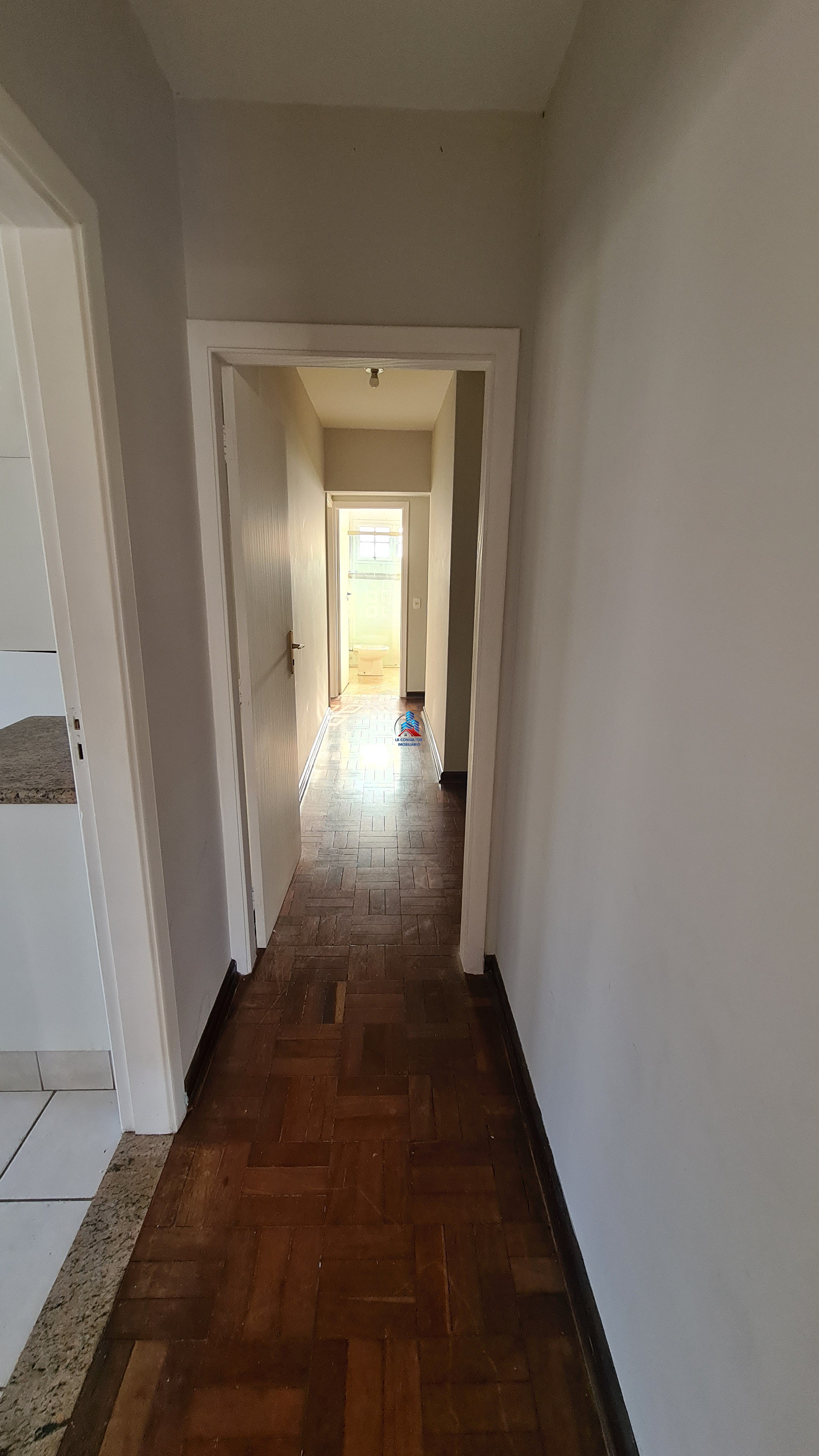 Casa à venda com 4 quartos, 400m² - Foto 14