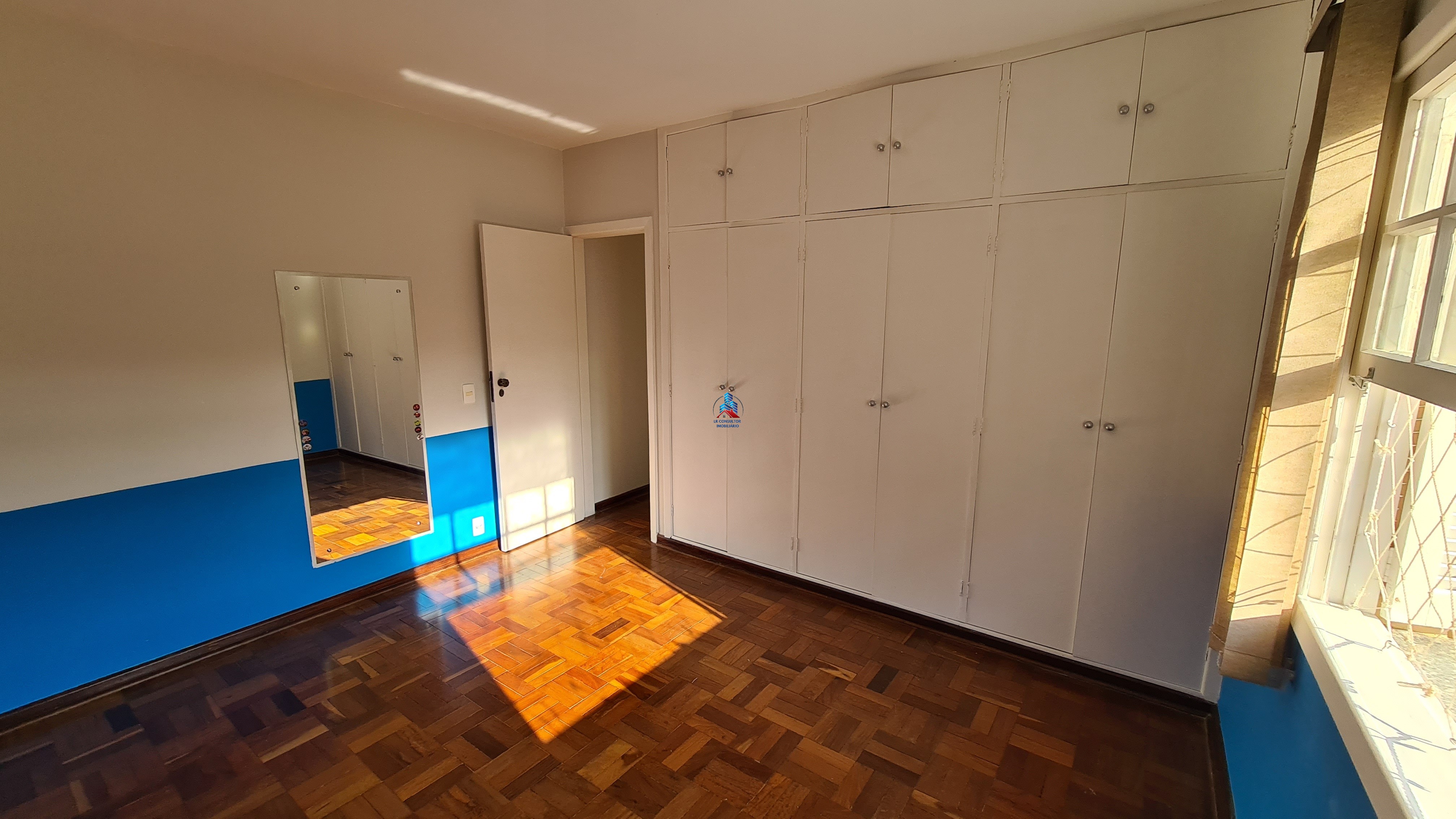 Casa à venda com 4 quartos, 400m² - Foto 24