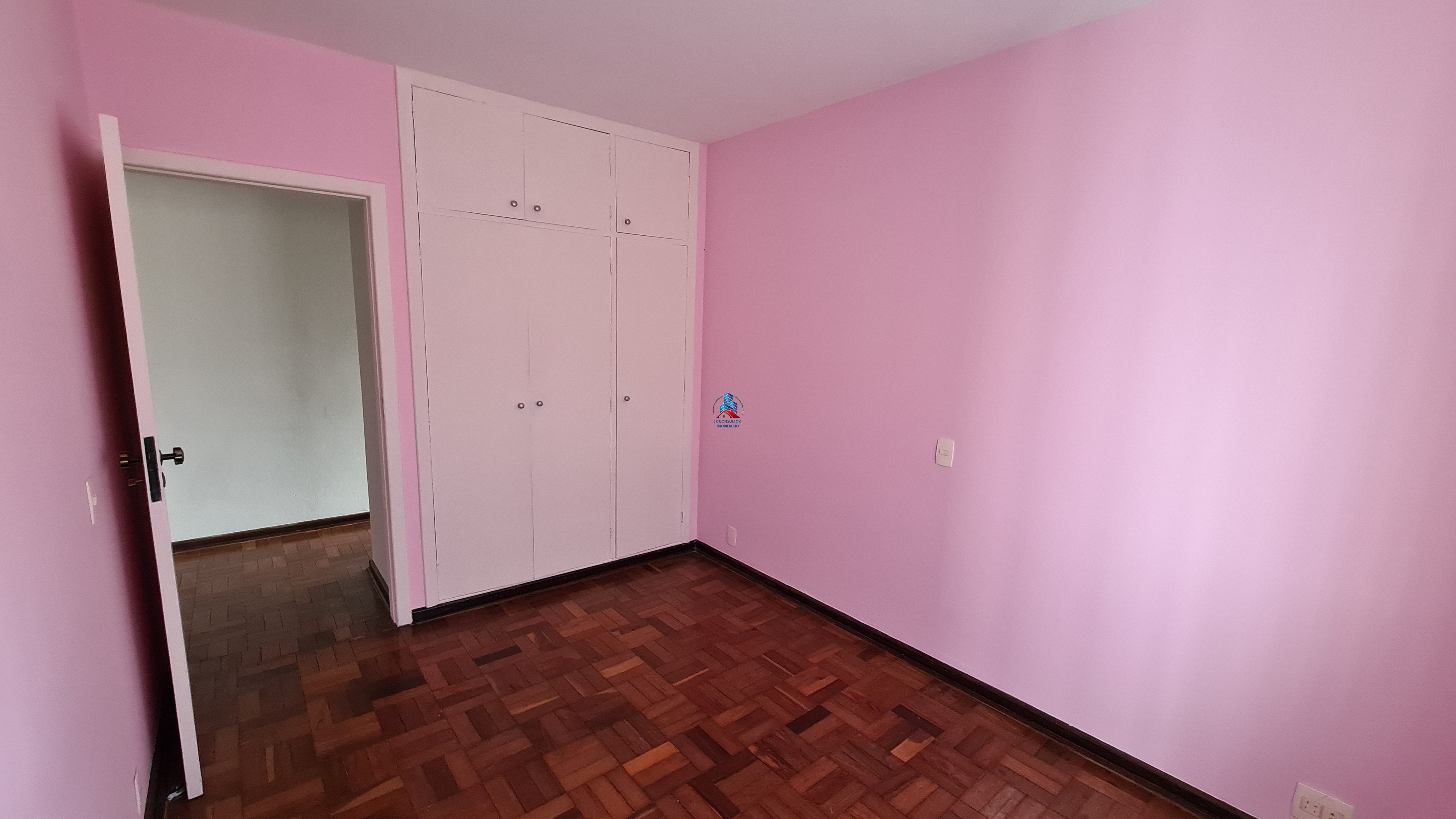 Casa à venda com 4 quartos, 400m² - Foto 21