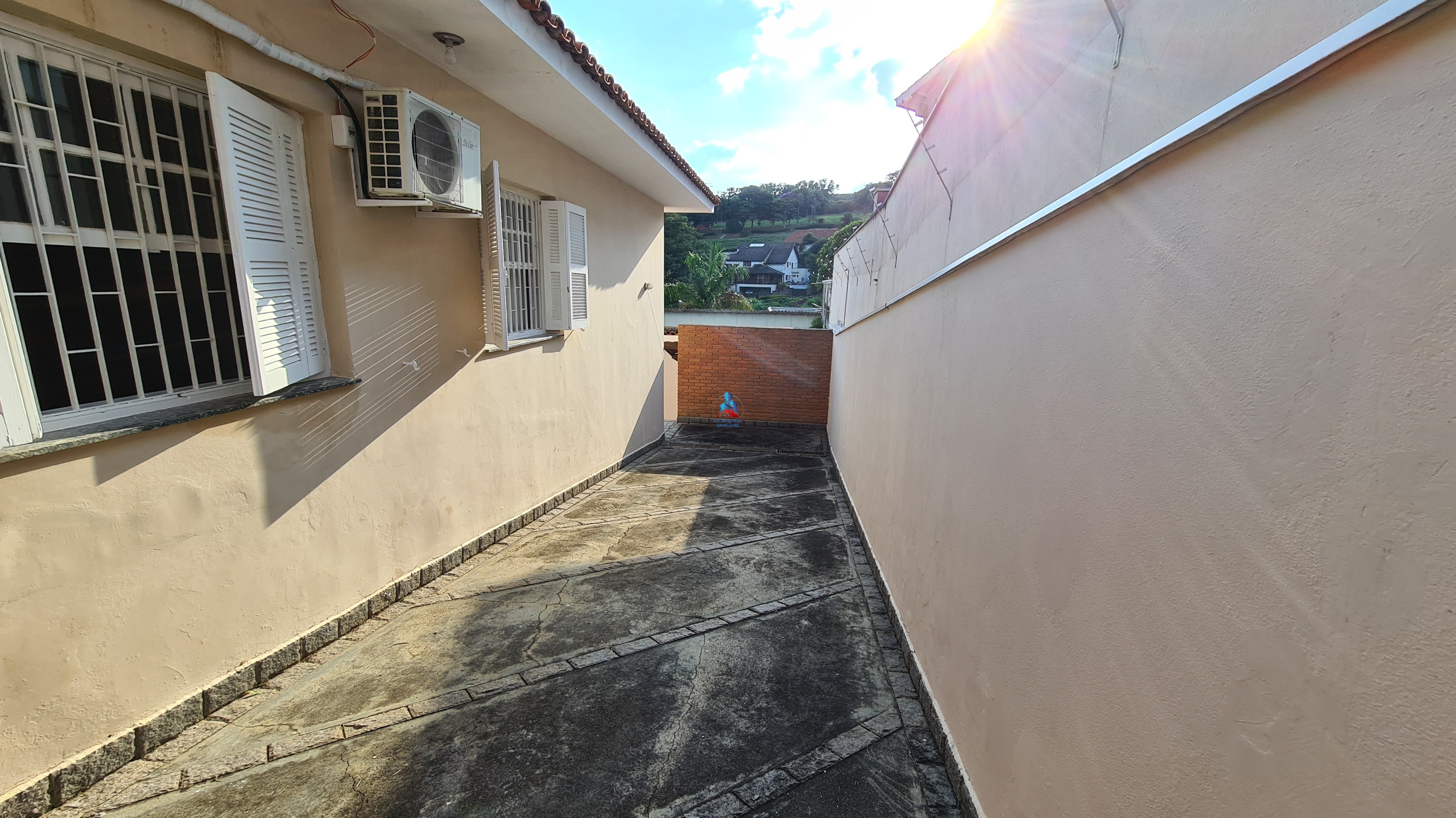 Casa à venda com 4 quartos, 400m² - Foto 47